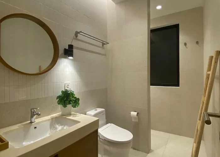 Twelvestones Pecatu-uluwatu Pool, Jacuzzi&beaches * أُلُواتو