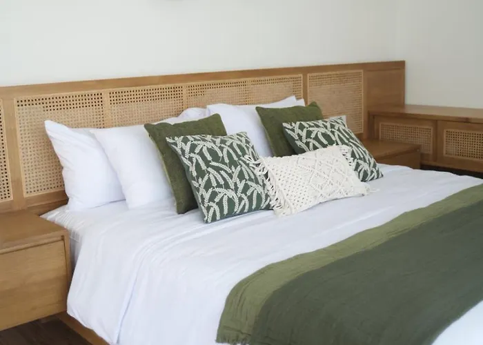 Twelvestones Pecatu-uluwatu Pool, Jacuzzi&beaches فيلة